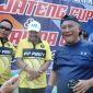 Pj Bupati Pati Henggar Budi Anggoro, Jumat (21/7), memberikan keterangan kepada media saat membuka Kejuaraan Tenis Lapangan Pelti Jateng Cup & Samarinda Cup di Lapangan Tenis Kantor Bakorwil Kabupaten Pati