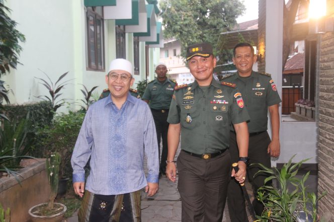
					Brongan Macan Loreng Gabus,tampil mengesankan dalam Kirab Budaya Festival Wangi Pradesa Pati 2024,Jumat (9/8/2024)