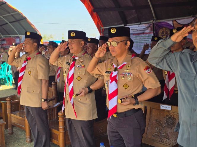 
					Kapolresta Pati Kombes Pol Andhika Bayu Adhittama hadiri kegiatan Upacara Hari Pramuka ke-63 bersama dengan Unsur Forkopimda Kabupaten Pati (14/8/2024)