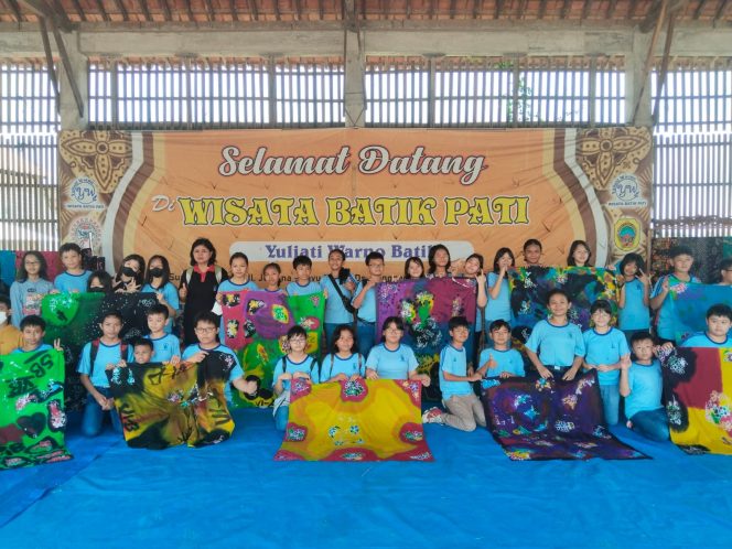 
					Kepedulian Sekolah Kanisius Untuk Mengenalkan Batik Lokal Pati Kepada Muridnya